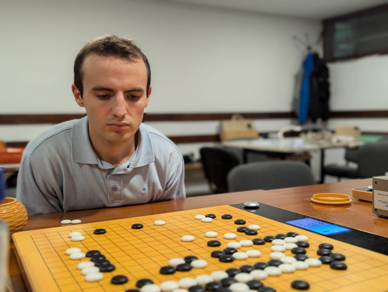Tadej Petar Tukara, majstor 2. dana, pobjednik Go Turnira šestorke